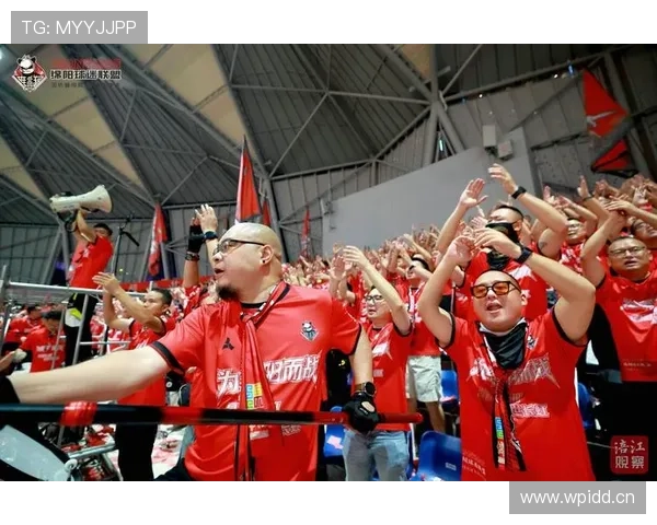 十年球迷联盟跨越1100公里的热情之旅 十年球迷联盟跨越1100公里的热情之旅